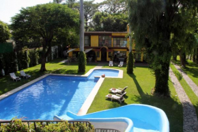 Отель Hotel La Villa Real  Анимас